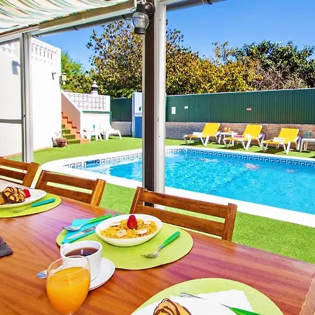 Dominica By Algarve Vacation Карвоейру