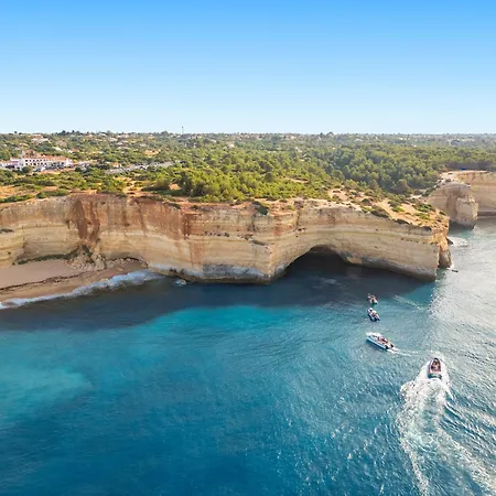 Dominica By Algarve Vacation *