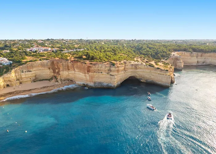 Dominica By Algarve Vacation *