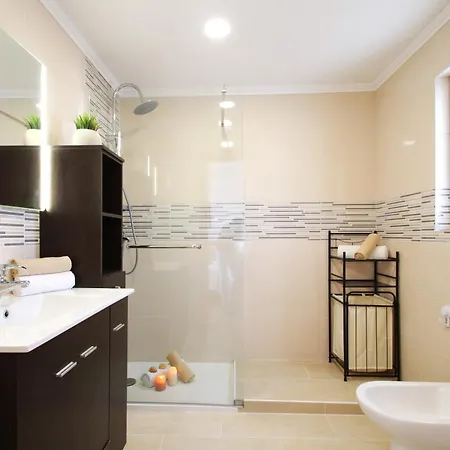Villa Dominica By Algarve Vacation